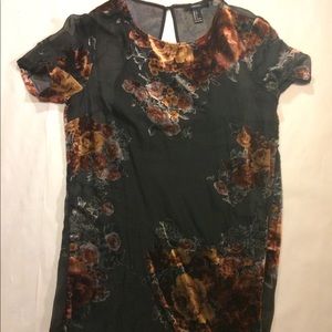 Short Dress with Suede Floral Pattern Size L